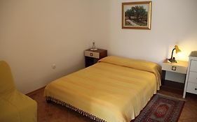 Mira Apartments